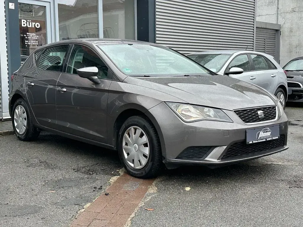 Second-hand Seat Leon Reference 110 CP (80 kW) 2017 Gri Berlinǎ