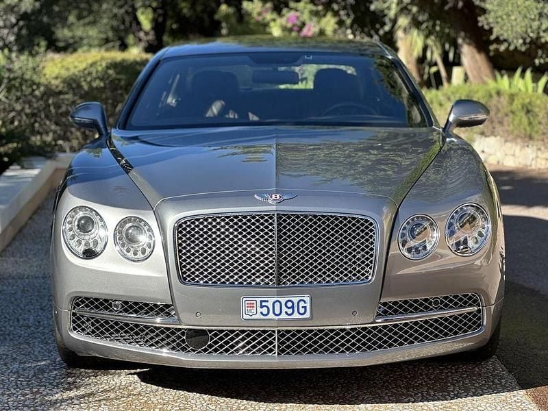 Gebraucht Bentley Flying Spur 625 PS (459 kW) 2015 Grau Limousine
