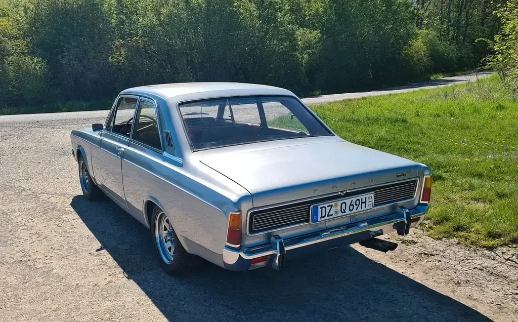 Gebraucht Ford Taunus 129 PS (94 kW) 1968 Silber Limousine