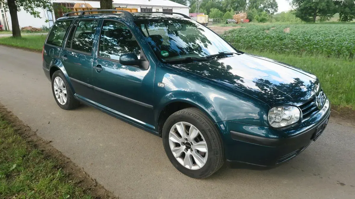 Gebraucht VW Golf IV 105 PS (77 kW) 2001 Grün Kombi
