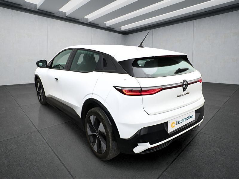 Gebraucht Renault Megane E-Tech 160 kW (218 PS) 2022 Weiß Limousine