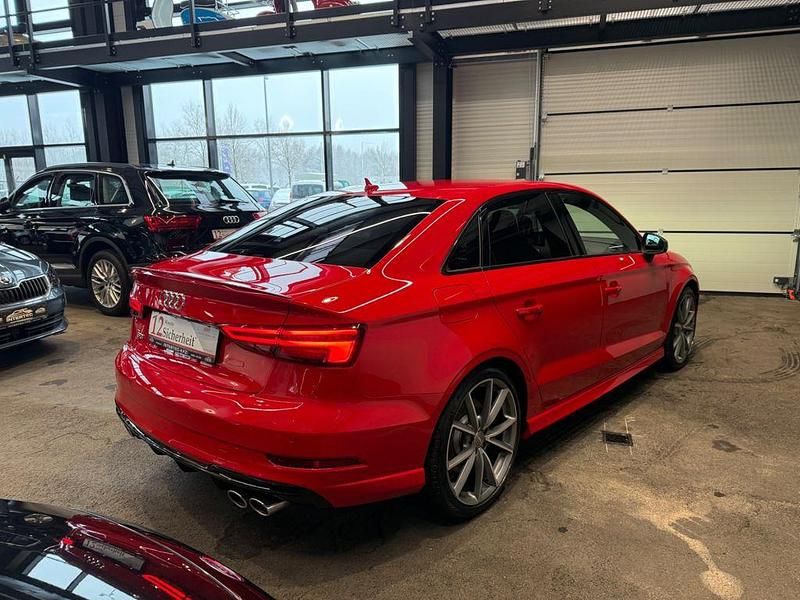 Gebraucht Audi S3 Sport 310 PS (228 kW) 2018 Rot Limousine