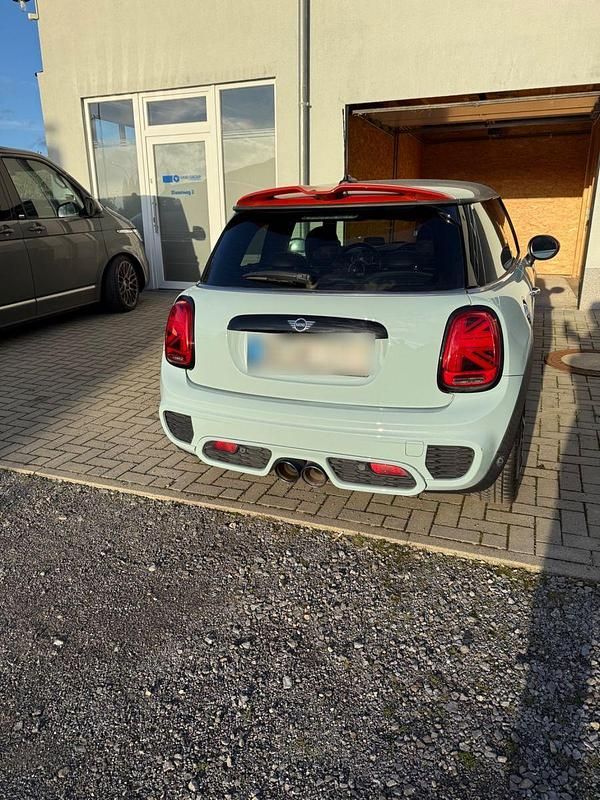 Schwarz Gebraucht 2018 Mini Cooper S Kleinwagen | 21.900 € (Fairer Preis) - Bild 1/4