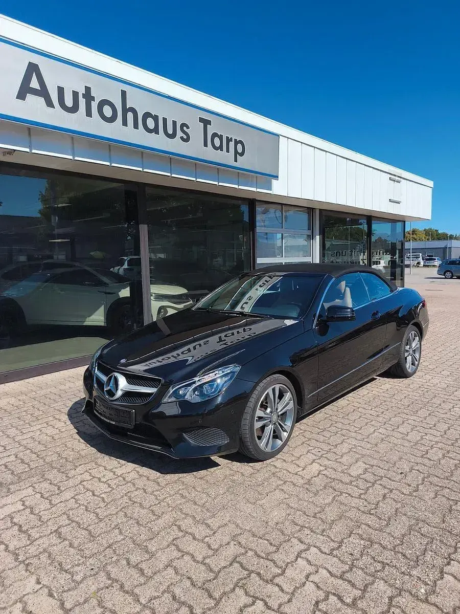 Gebraucht Mercedes E350 258 PS (189 kW) 2015 Schwarz Cabrio