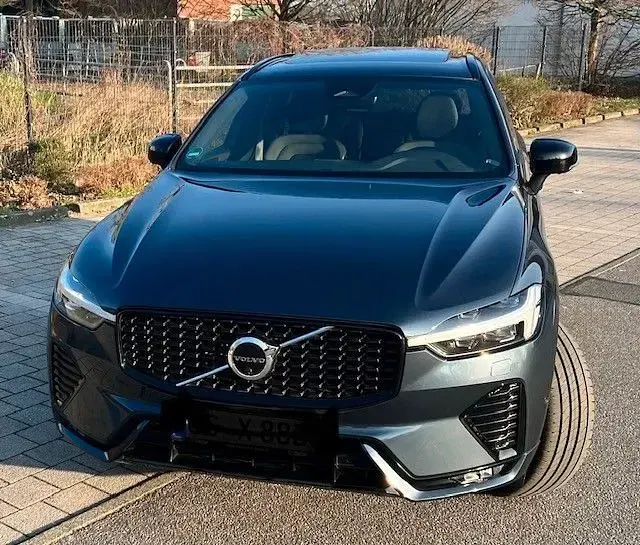 Gebraucht Volvo XC60 R-Design 198 PS (145 kW) 2021 Blau SUV