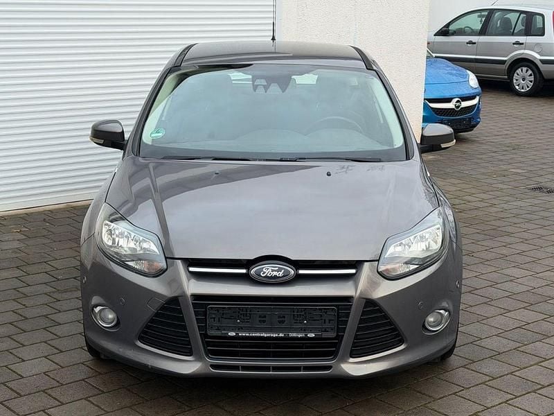 Gebraucht Ford Focus Titanium 150 PS (110 kW) 2011 Braun Limousine