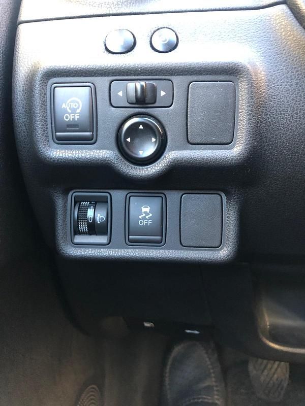 Usata Nissan Note 66 CV (48 kW) 2016 Nero Utilitaria