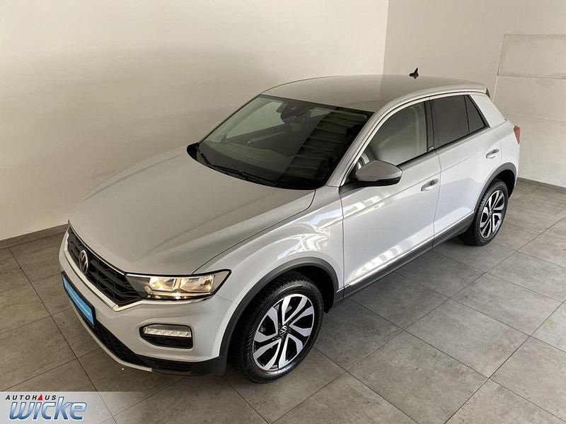 Gebraucht VW T-Roc Active 110 PS (80 kW) 2021 Weiß SUV