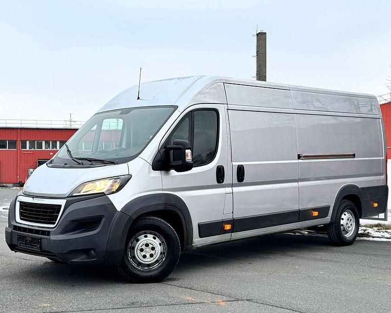Lackierung aluminiumgrau Gebraucht 2017 Peugeot Boxer Van | 13.400 € (Fairer Preis) - Bild 1/4