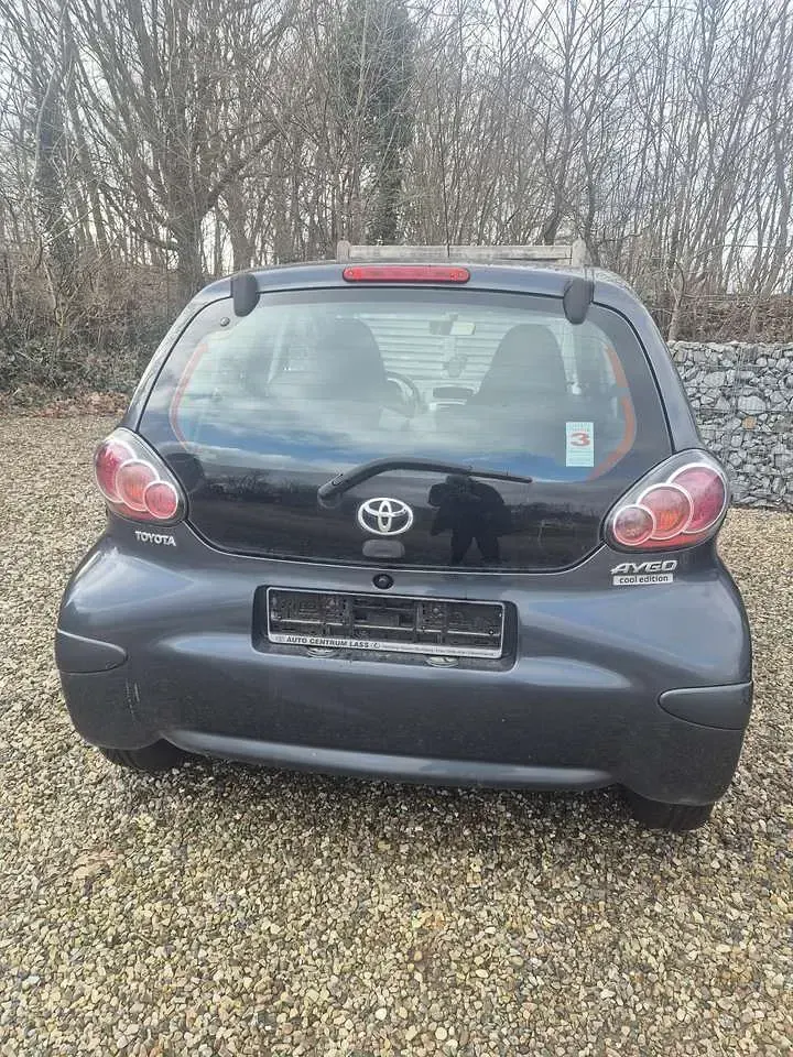 Gebraucht Toyota Aygo Cool 68 PS (50 kW) 2012 Kleinwagen