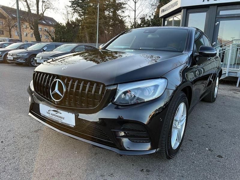 Gebraucht Mercedes GLC350 AMG line 258 PS (189 kW) 2017 Schwarz Coupé