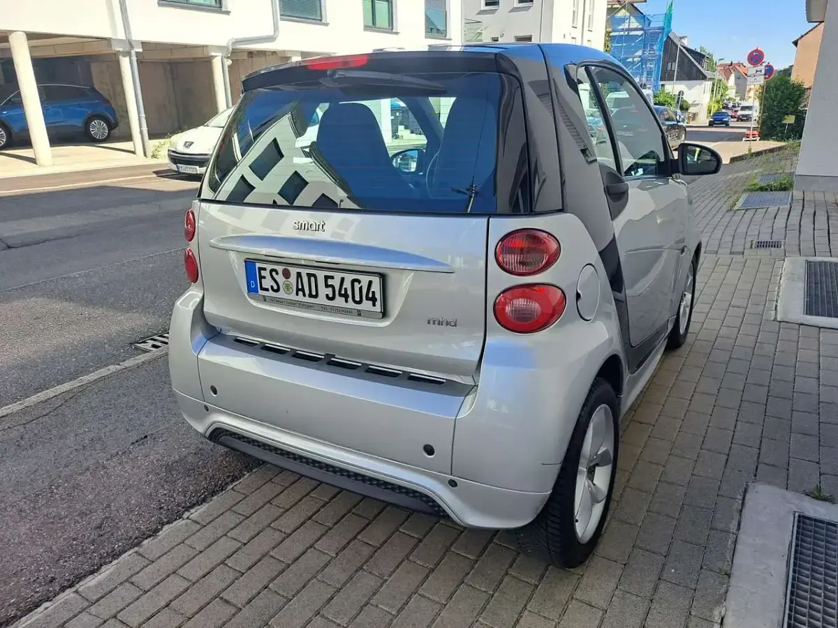 Gebraucht Smart ForTwo Coupé 71 PS (52 kW) 2014 Silber Coupé