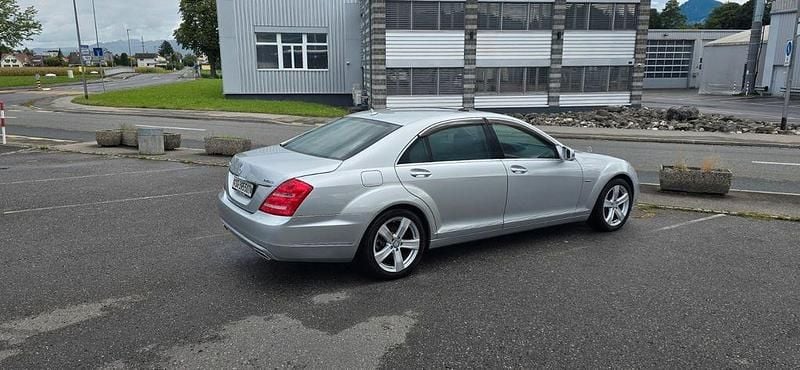 Gebraucht Mercedes S400 299 PS (219 kW) 2011 Silber Limousine