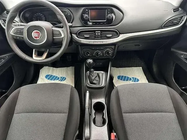 Gebraucht Fiat Tipo Pop 95 PS (69 kW) 2019 Weiß metallic