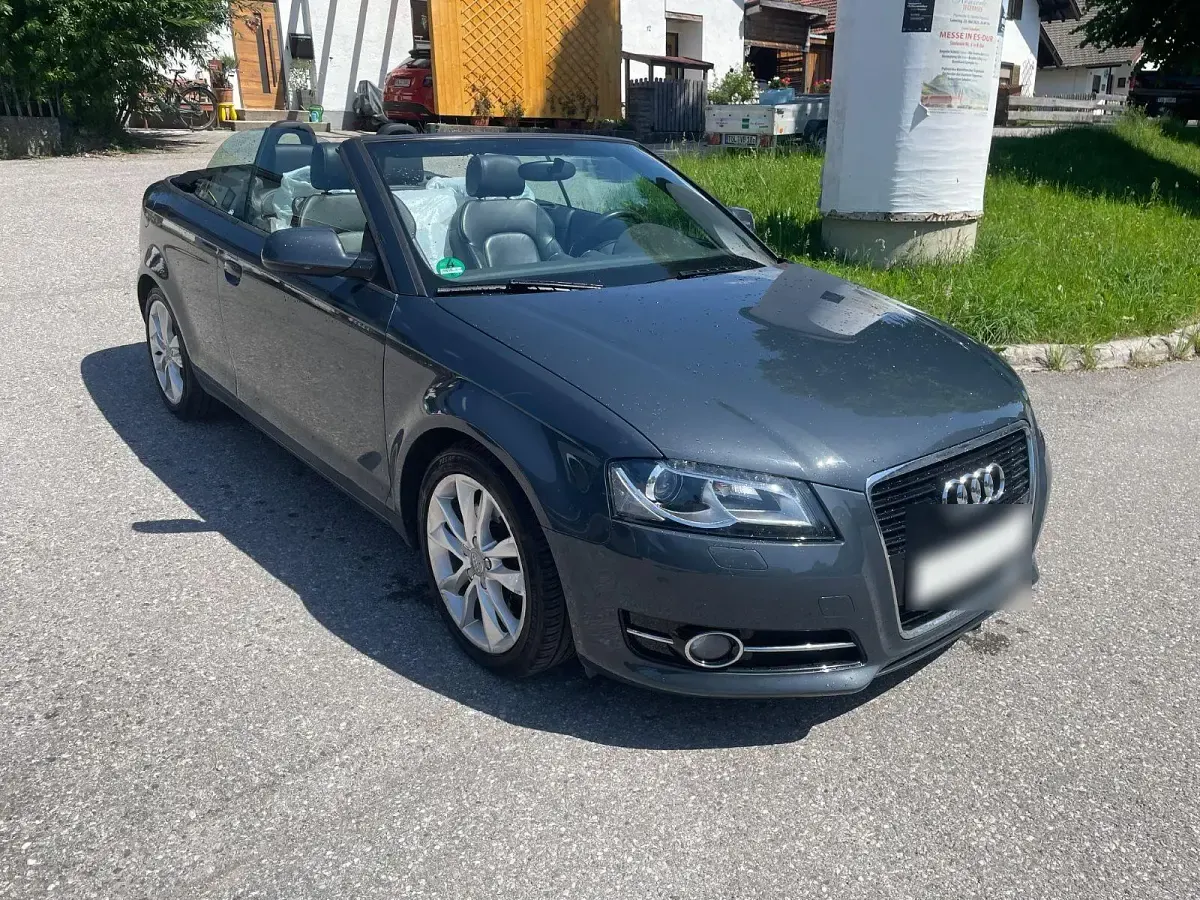 Gebraucht Audi A3 Cabriolet Ambition 200 PS (147 kW) 2012 Grau Cabrio