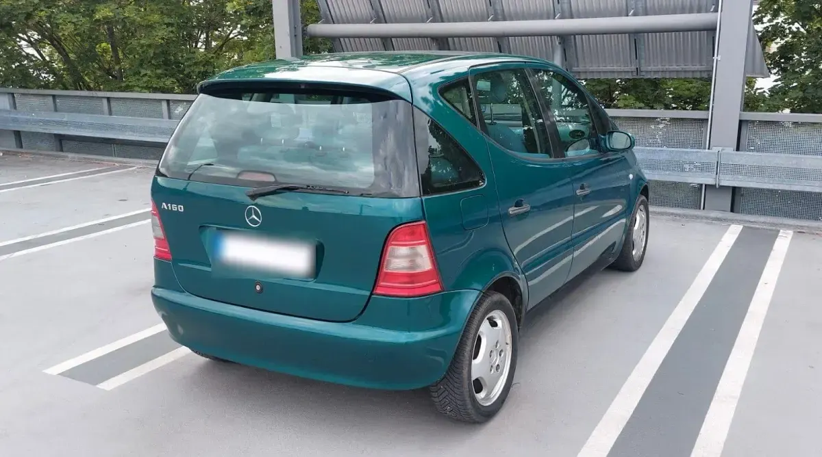 Gebraucht Mercedes A160 Elegance 102 PS (75 kW) 1998 Grün Kleinwagen