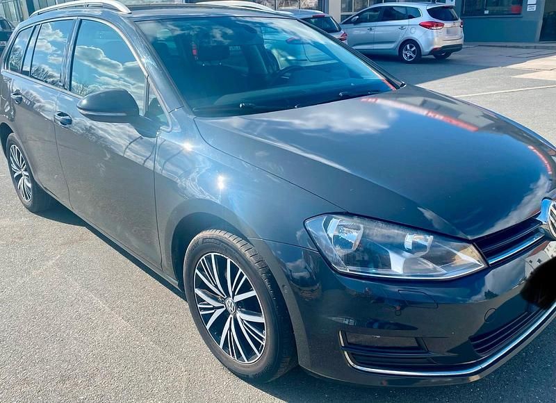 Gebraucht VW Golf VII 110 PS (80 kW) 2016 Grau Kombi