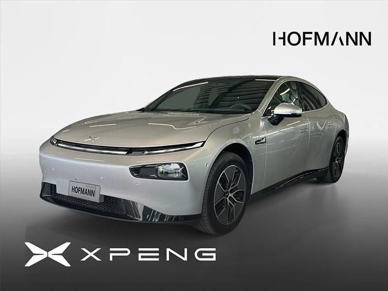 Grau Neu 2025 XPENG P7 RWD Long Range Limousine | 52.830 € - Bild 1/3