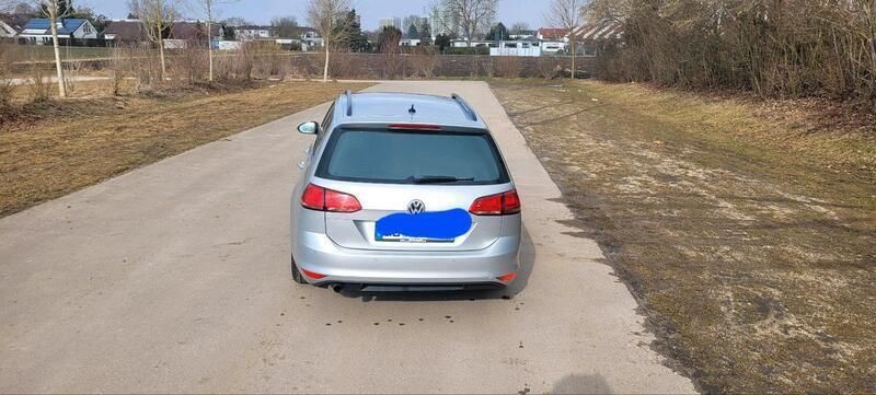 Grau Gebraucht 2015 VW Golf VII Kombi | 7.200 € (Fairer Preis) - Bild 1/4