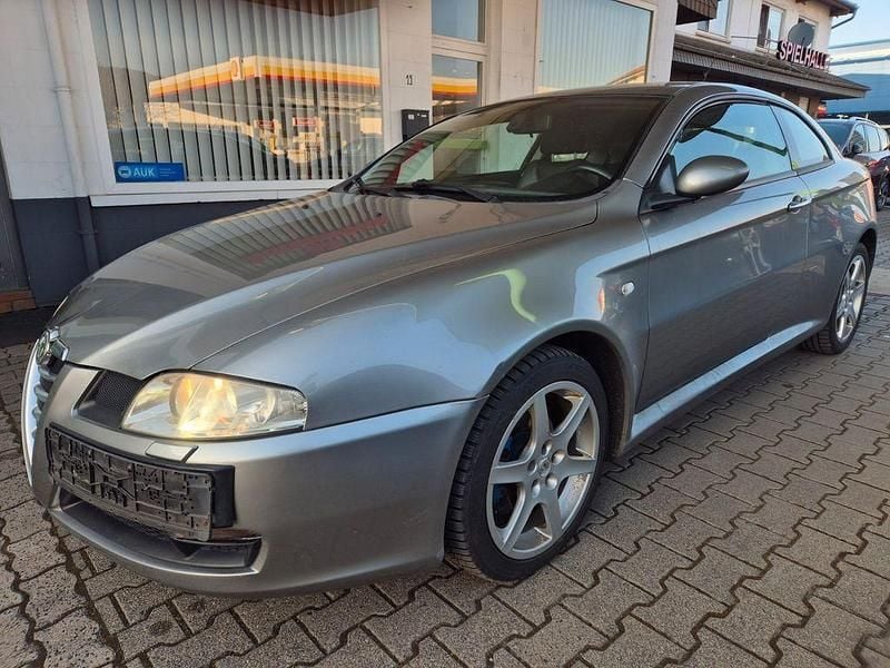 Gebraucht Alfa Romeo GT Distinctive 166 PS (122 kW) 2006 Grau Coupé