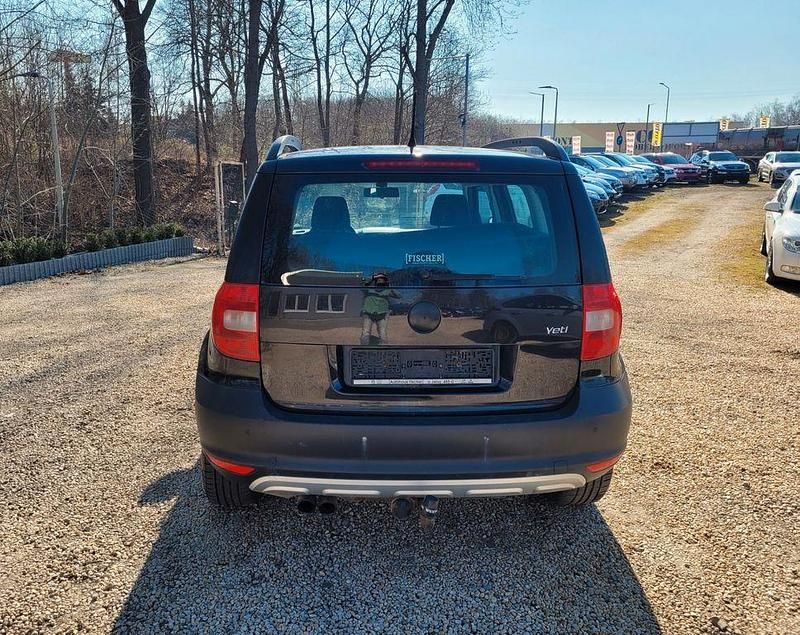 Gebraucht Skoda Yeti Ambition 160 PS (117 kW) 2011 Schwarz SUV