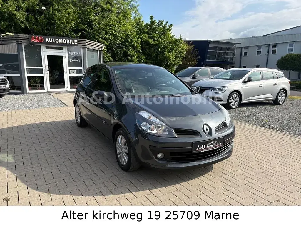 Gebraucht Renault Clio III Exception 88 PS (64 kW) 2007 Grau Kleinwagen