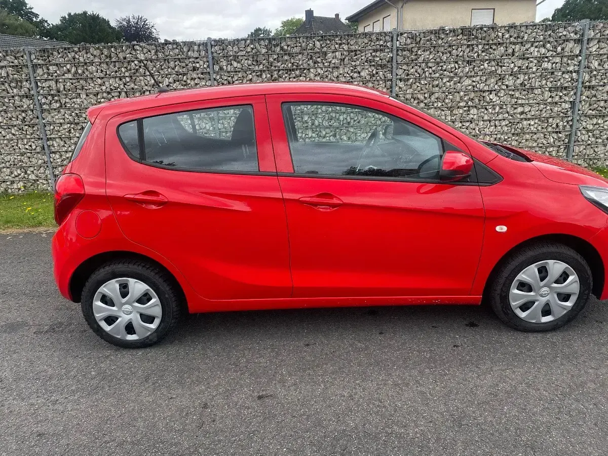 Gebraucht Opel Karl Edition 75 PS (55 kW) 2015 Rot Kleinwagen