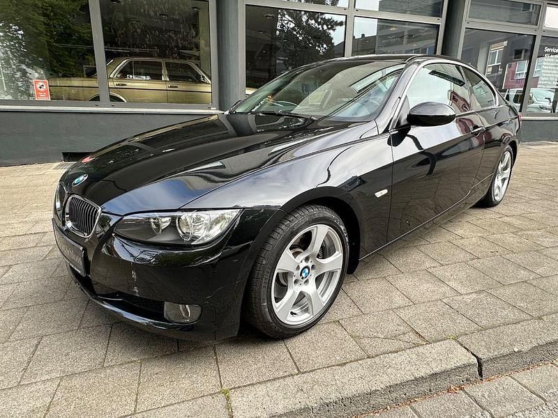 Second-hand BMW 325 Performance 218 CP (160 kW) 2008 Negru Coupe