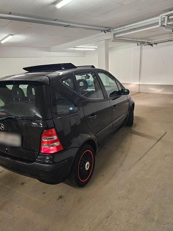 Gebraucht Mercedes A140 Elegance 82 PS (60 kW) 2003 Schwarz Van / Kleinbus