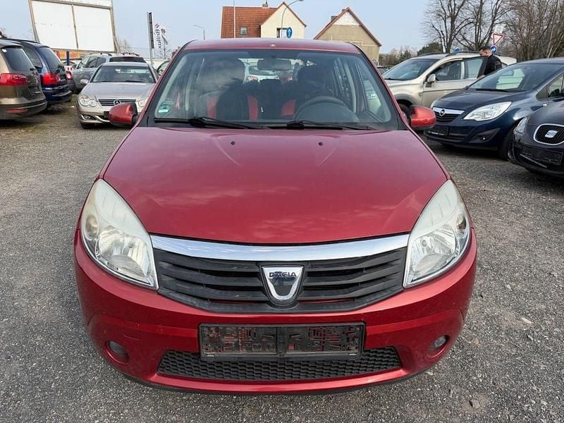 Gebraucht Dacia Sandero Lauréate 84 PS (61 kW) 2012 Gold Limousine