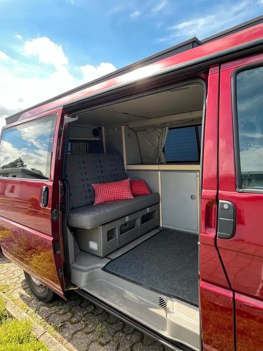 Gebraucht VW California California 102 PS (75 kW) 2000 Rot Van