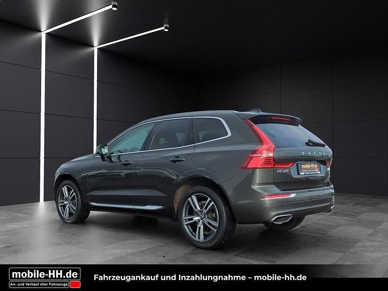 Gebraucht Volvo XC60 Inscription 197 PS (144 kW) 2020 Pine grey / SUV