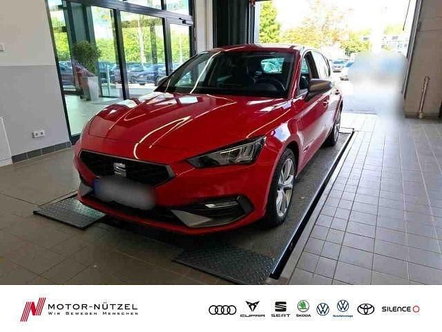 Rot Gebraucht 2021 Seat Leon FR-Line Limousine | 19.930 € (Guter Preis) - Bild 1/4