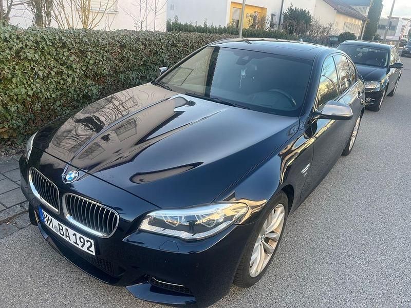 Gebraucht BMW M550 Performance 381 PS (280 kW) 2016 Schwarz Limousine