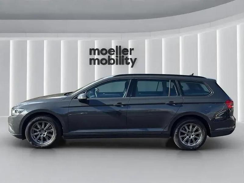 Second-hand VW Passat Basis 200 CP (147 kW) 2020 Gri Break