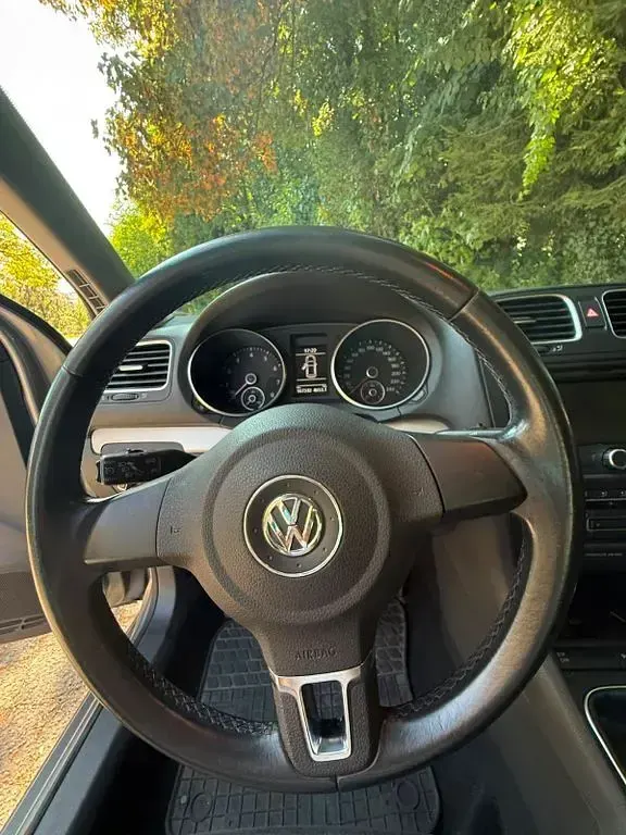 Gebraucht VW Golf VI Highline 122 PS (89 kW) 2010 Grau Limousine