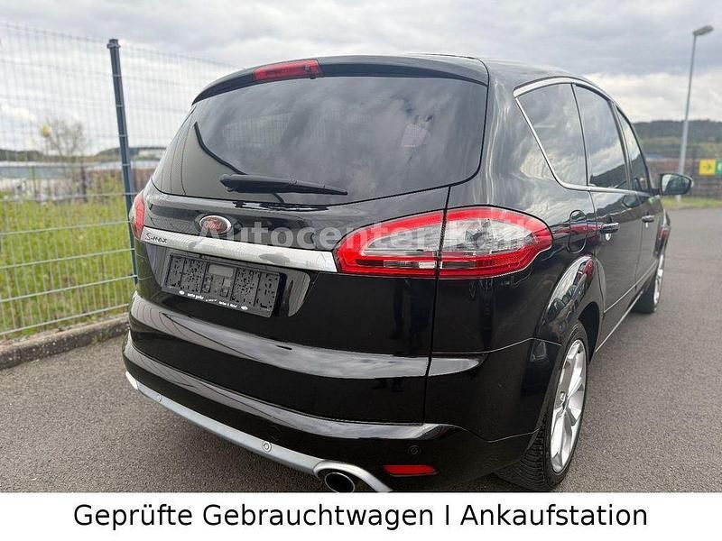 Używany Ford S-MAX Titanium 200 KM (147 kW) 2013 Czarny Minivan