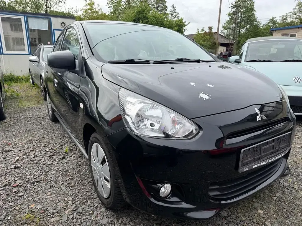 Gebraucht Mitsubishi Space Star Diamant Edition 71 PS (52 kW) 2016 Schwarz Kleinwagen
