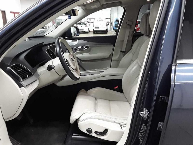 Gebraucht Volvo XC90 Ultimate 310 PS (228 kW) 2023 Denim blaumetallic SUV