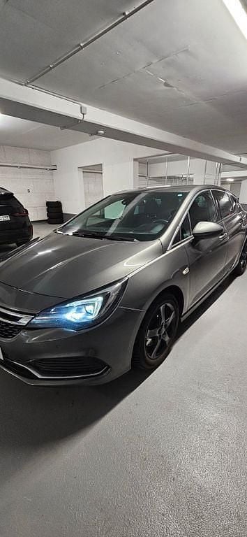 Gebraucht Opel Astra Ultimate 200 PS (147 kW) 2018 Grau Limousine
