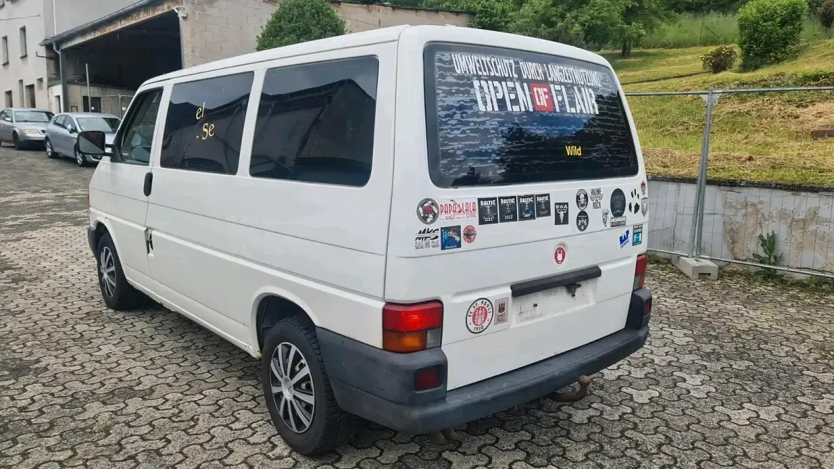 Gebraucht VW T4 88 PS (64 kW) 2002 Weiß Van