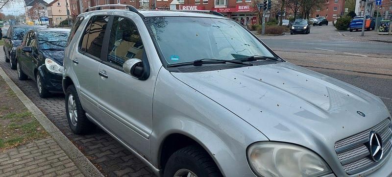 Gebraucht Mercedes ML350 Edition 235 PS (172 kW) 2004 Silber SUV