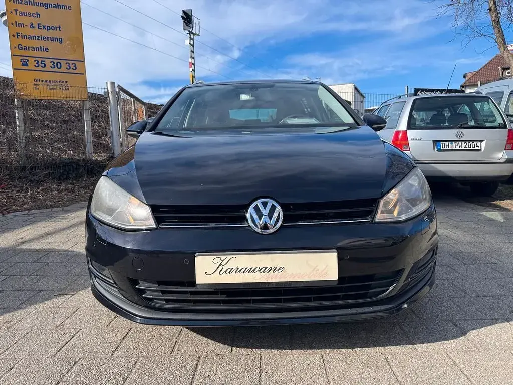Gebraucht VW Golf VII Comfortline 105 PS (77 kW) 2013 Deep black perleffekt Kombi