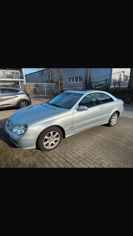 Gebraucht Mercedes CLK200 Elegance 163 PS (119 kW) 2005 Silber Coupé