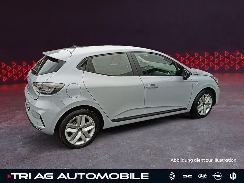 Gebraucht Renault Clio V Evolution 91 PS (66 kW) 2025 Rafalegrau Limousine
