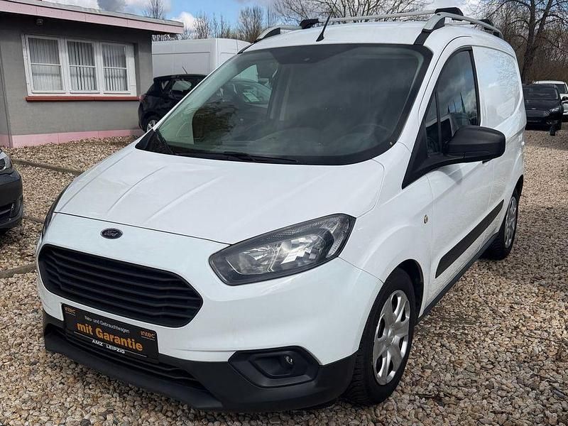 Gebraucht Ford Transit 75 PS (55 kW) 2018 Weiß Van / Kleinbus