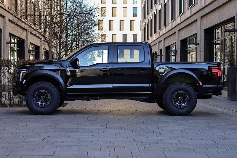 Neu Ford V8 Raptor 730 PS (536 kW) 2026 Agate black metallic SUV