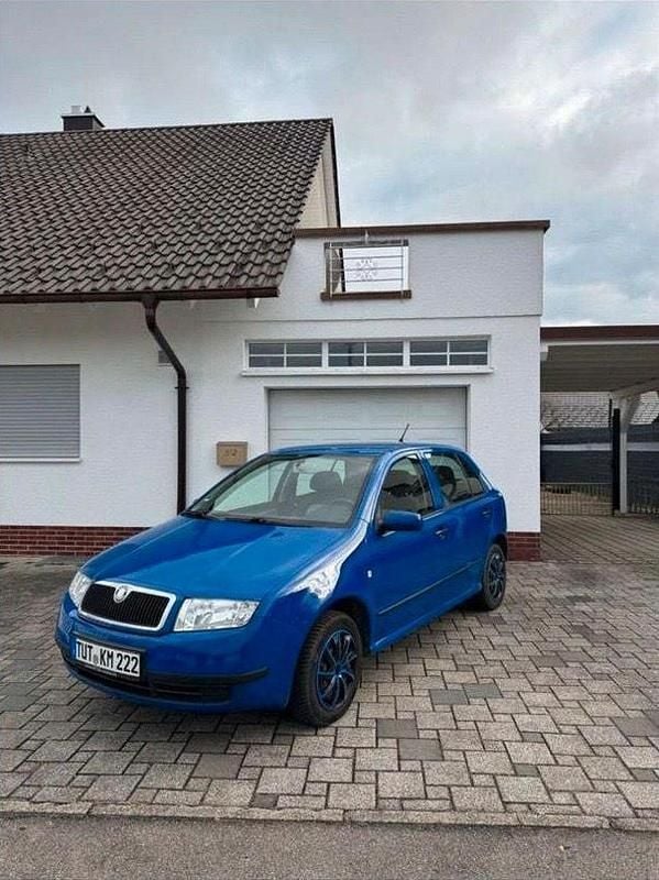 Blau Gebraucht 2003 Skoda Fabia Kleinwagen | 800 € (Guter Preis) - Bild 1/4