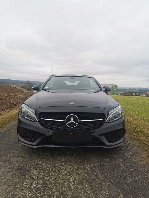 Gebraucht Mercedes C180 AMG line 156 PS (114 kW) 2017 Schwarz Cabrio