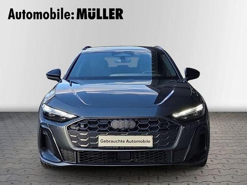 Gebraucht Audi A5 S-Line 204 PS (150 kW) 2025 Grau Coupé